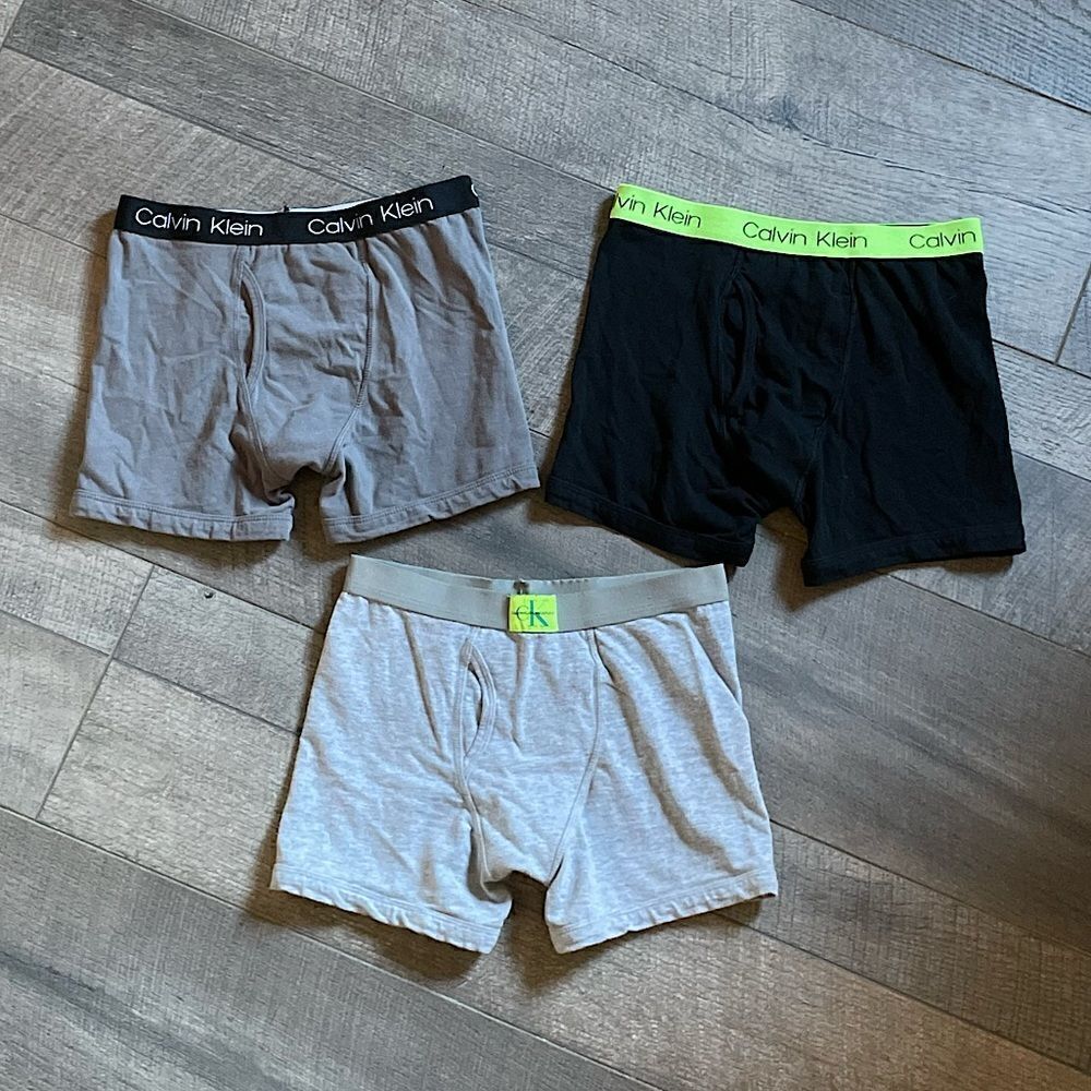 NWOT! 3-Pair of Big-Kids (Boys) Calvin Klein Boxer Briefs. Size Medium (10/12).
